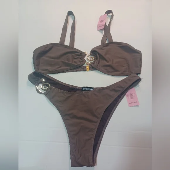 PrettyLittleThing Chocolate Bikini with Gold Detail - Picture 1 of 5